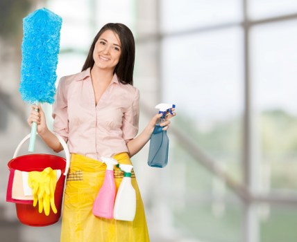 Clothing stain removal with detergent and cool water treatment