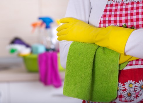 Different sofa upholstery materials and cleaning care